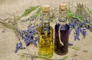 Read more about the article Advantages and Disadvantages of Hair Serum